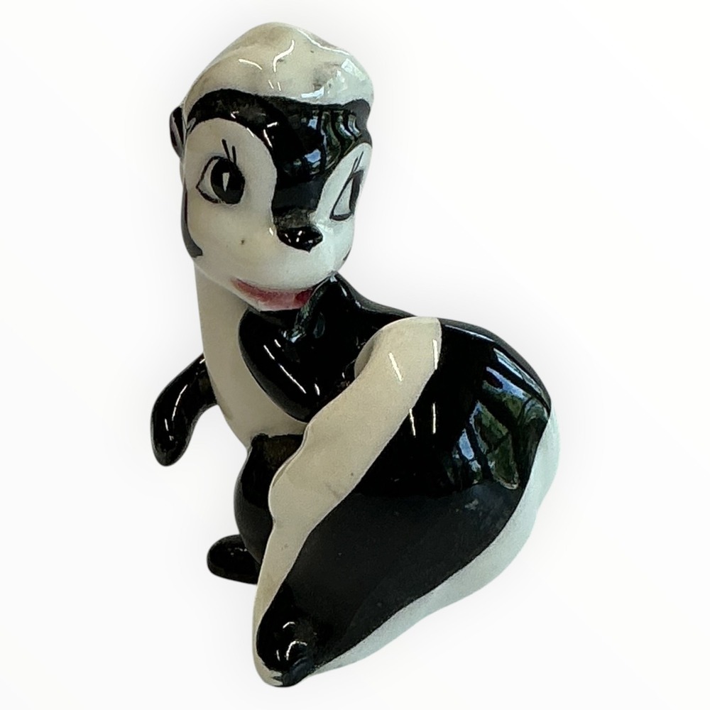 Ceramic Skunk‎ Figurine Cute Animal Farm Collectible Black White